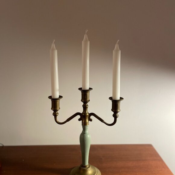 Vintage Brass/Sage Green Wood Candle Holder 🕯️ Bougeoir vintage en laiton Chand - Picture 3 of 5